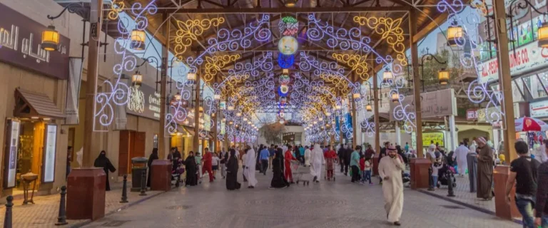 Al Fanar Mall: Where Shopping Meets Kuwaiti Charm