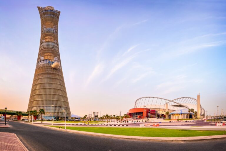 🏰 Aspire Tower Qatar: A Majestic View of Doha’s Skyline and Beyond