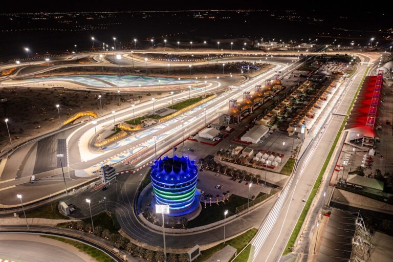 🏎️ Bahrain International Circuit: Roaring Engines & Thrilling Races Await!