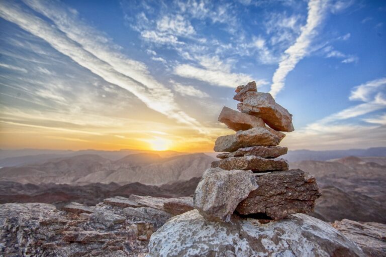 Discover the Hidden Beauty of Bahrain’s Majestic Mountains