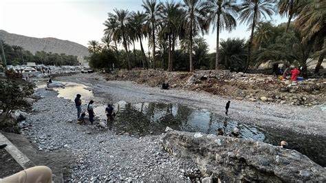 🇴🇲 Nakhal Springs: Oman’s Refreshing Oasis Escape