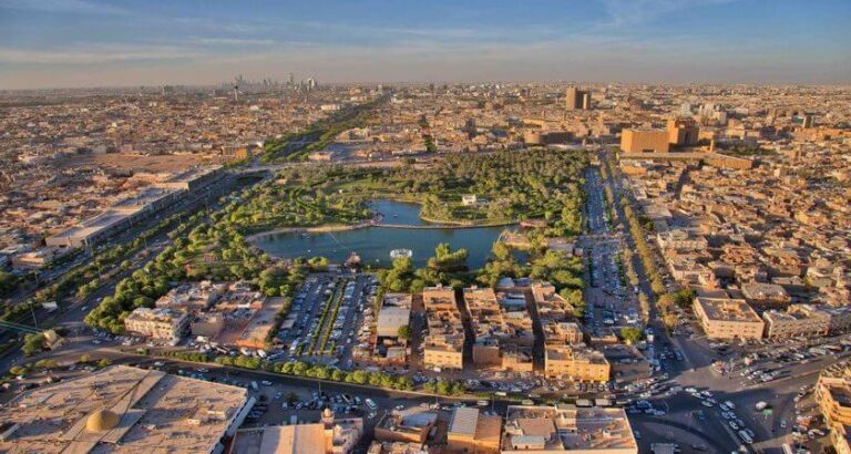 Discover the Serenity of Salam Park in Riyadh: A Must-Visit for Tourists and Business Travelers