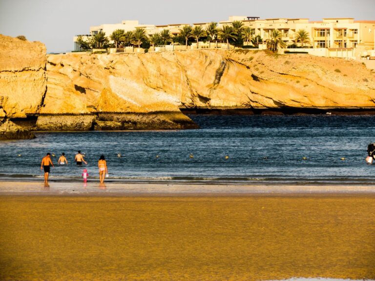 Oman’s Secret: Qantab Beach Resort – Luxurious Getaway for Discerning Travelers