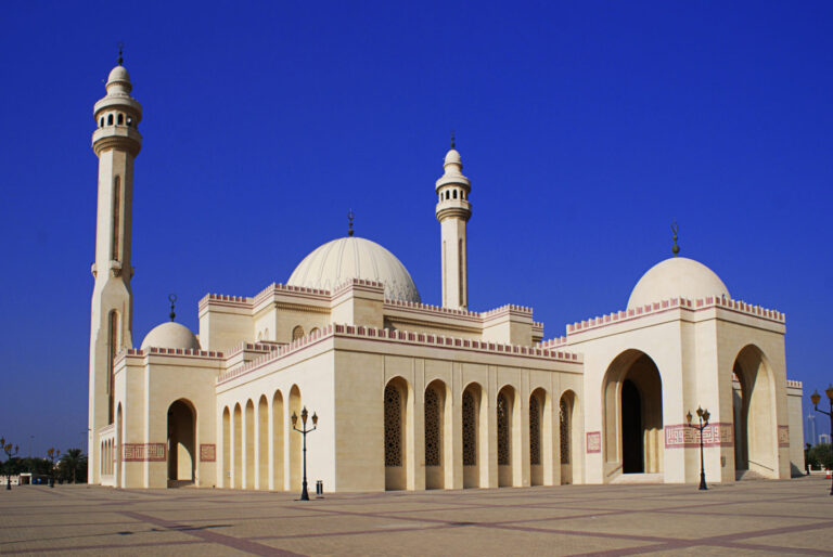 Jidhafs Mosque: A Timeless Beacon of Faith in Bahrain