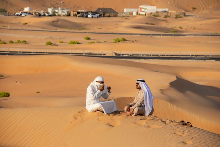 Exploring Cultural Experiences in the Arab Gulf: A Must-Do for Business Tourists