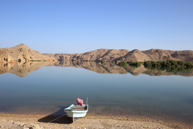 exploring the hidden gems of oman a solo travelers guide 1