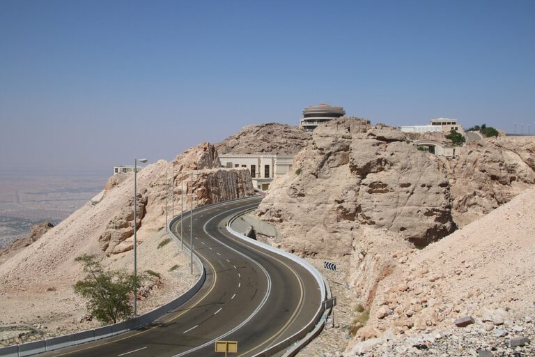 exploring the hidden gems the top mountains in the uae 1