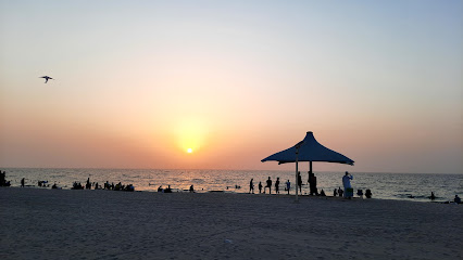 🇦🇪 Ajman Beach ️: Unwind and Recharge in Tranquil Paradise