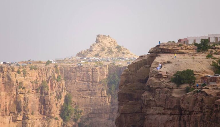 🏰 Habala Village: A Hidden Gem in Abha, Saudi Arabia’s Cultural Oasis