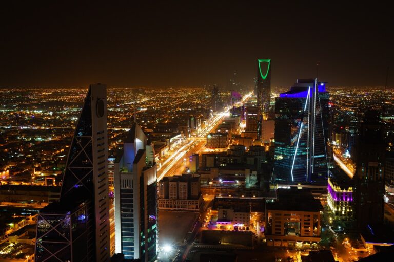 riyadh a modern metropolis but rooted in tradition 1