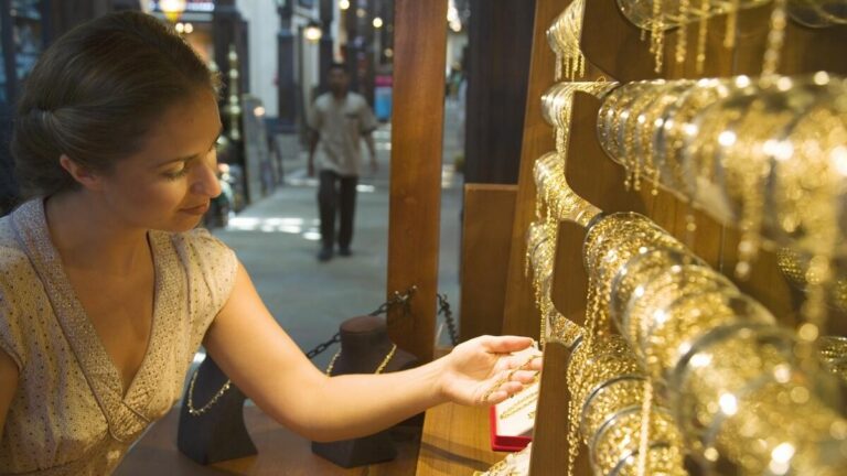 Discover the Allure of Gold in Bahrain’s Bustling Souq