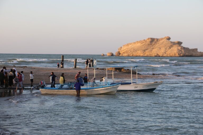 🌊 Al Sawadi Beach Park – Serene Seaside Escape for Relaxation and Fun